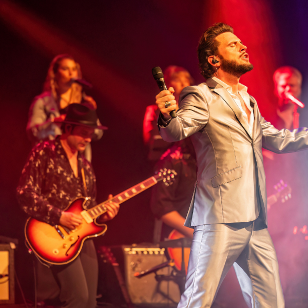 Bouke Rocks Elvis
